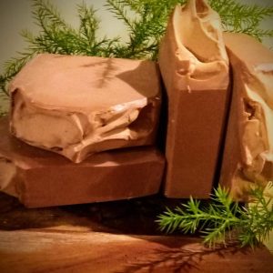Frankincense & Cedarwood Castile Clay